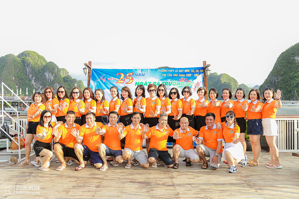 Ảnh duy nhất đủ 28 thành viên của buổi họp lớp!